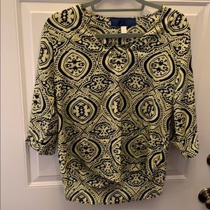 Patterned Navy and yellow blouse